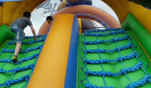 Renting Inflatables and Bounce Houses