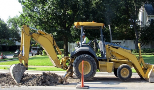 Digging Equipment You Need For a Pool